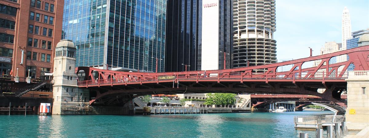 Chicago Riverwalk: Birthplace of Chicago Guided Tour in Chicago, Illinois