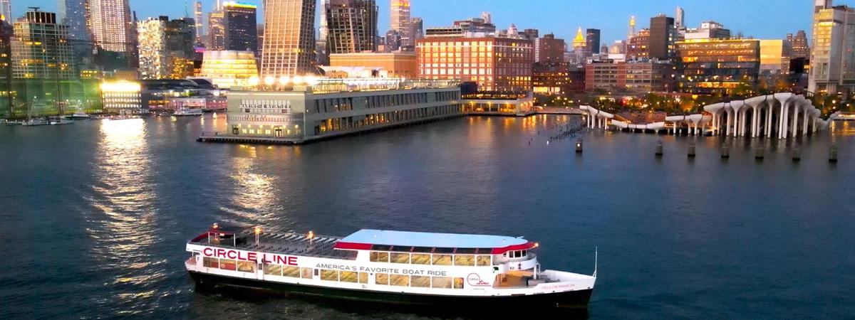 Circle Line: Harbor Lights Sightseeing Cruise in New York, New York