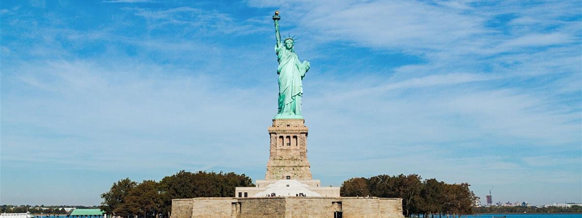 Early Access Statue of Liberty and Ellis Island Tour in New York, New York