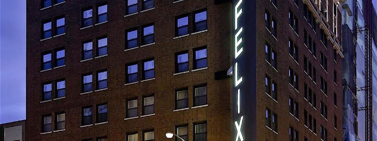 Hotel Felix in Chicago, Illinois