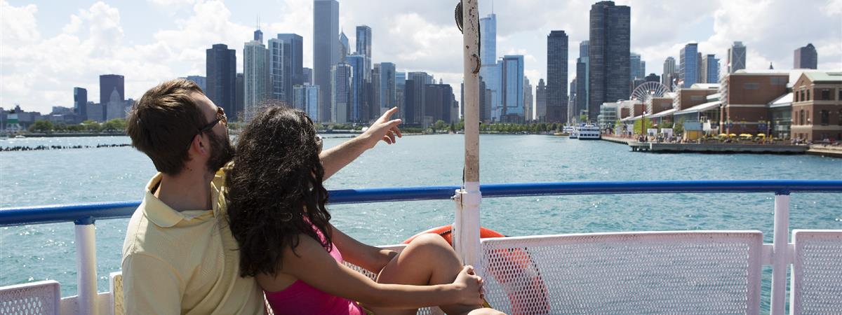 Shoreline Sightseeing Boat Tour in Chicago, Illinois