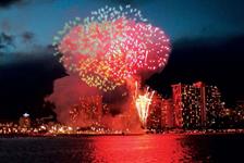 Hilton Fireworks Dinner Cruise - Honolulu, HI