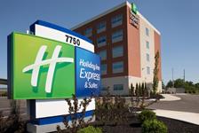 Holiday Inn Express & Suites Cincinnati North - Liberty Way - West Chester, OH
