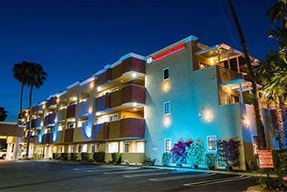 Comfort Inn & Suites Huntington Beach in Huntington Beach, California