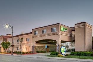 Holiday Inn Express Hotel & Suites Santa Clara in Santa Clara, California