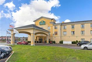 La Quinta Inn & Suites Richmond - Kings Dominion in Doswell, Virginia