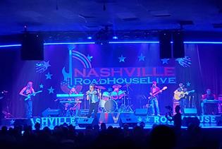 Nashville Roadhouse Live in Branson, Missouri