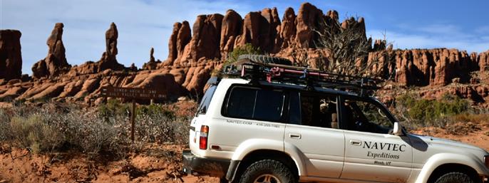 Arches and Canyonlands Full-Day 4x4 Tour in Moab, Utah