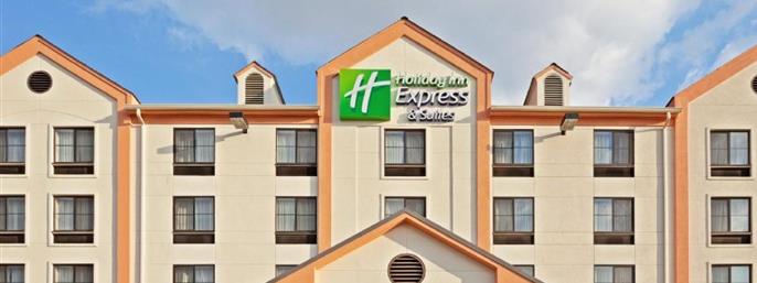 Holiday Inn Express Hotel & Suites Meadowlands Area in Carlstadt, New Jersey