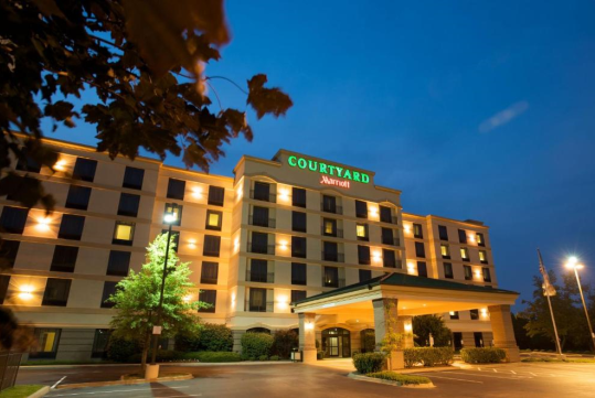 Exterior at Courtyard by Marriott Louisville Airport, KY.
