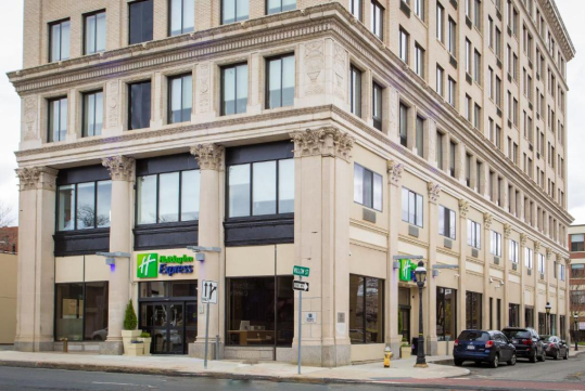 Inviting exterior of Hilton Garden Inn Springfield.