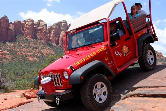Downhill ride on Red Jeep on Soldiers Pass Jeep Tour 