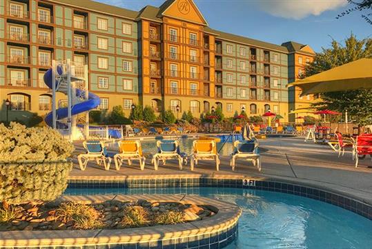 Outdoor Pool - The Resort At Governor's Crossing in Sevierville, Tennessee