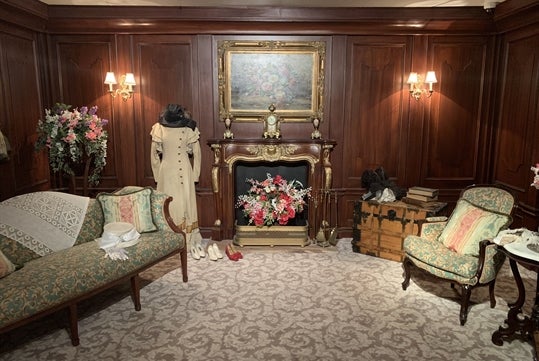 1st Class Cabin at the Titanic Artifact Exhibition in Orlando