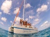 Sail with friends in Oahu, Waikiki