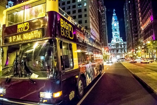 Big Bus Philadelphia at night 