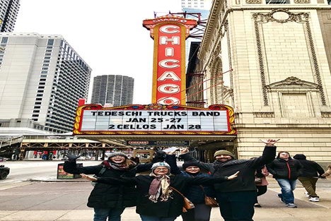 Chicago Favorites Food and Walking Tour with Bobby's Bike Hike in Chicago, IL