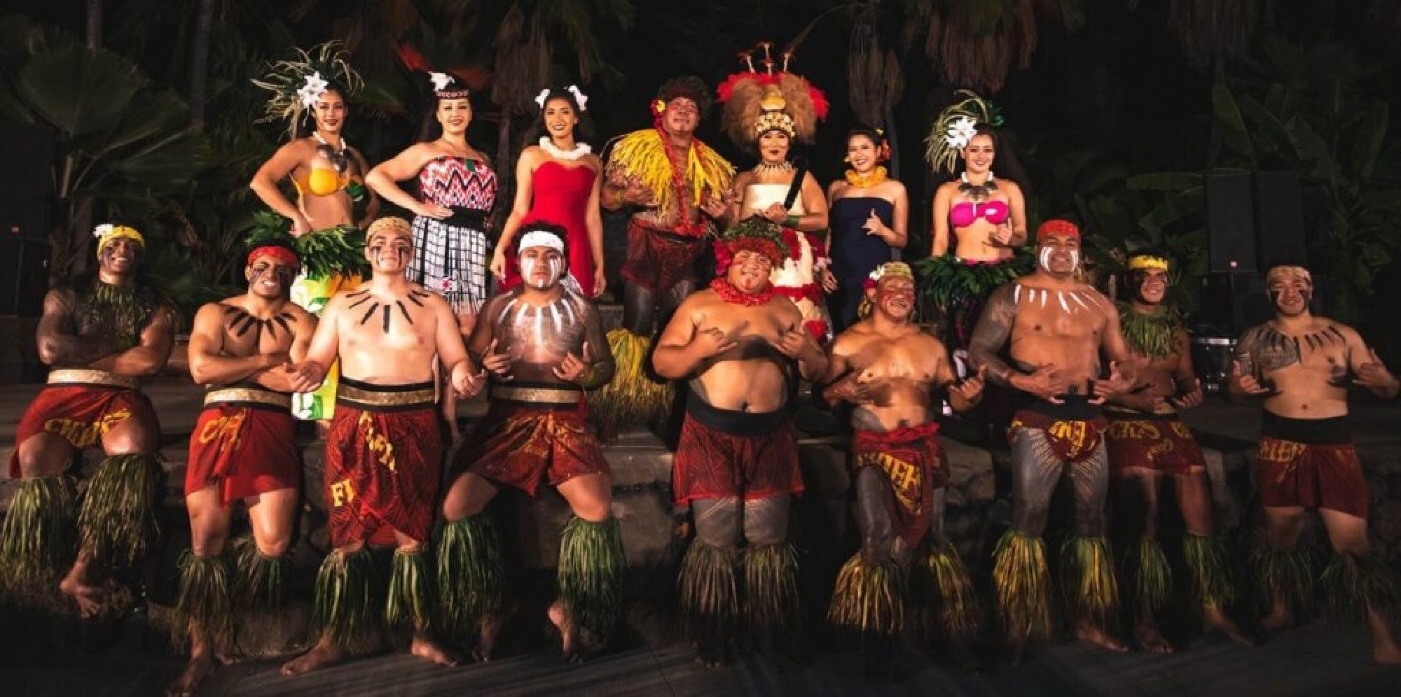 Fiery group performance closing the luau evening.
