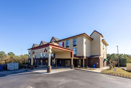 Clarion Pointe in High Point, NC
