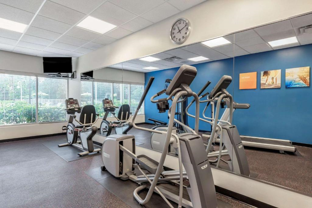 Fitness room.