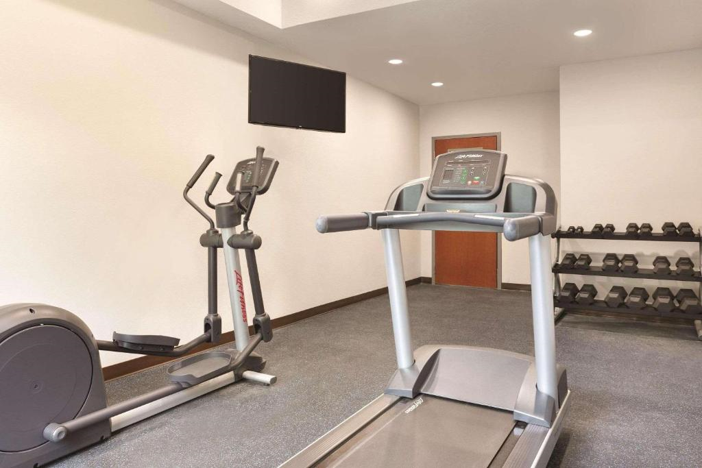 Fitness area with equipment for your daily workout needs