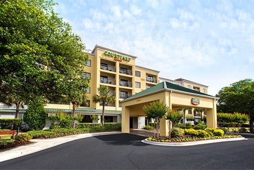 Courtyard by Marriott exterior view and front entrance.