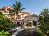 Hotel main entrance.