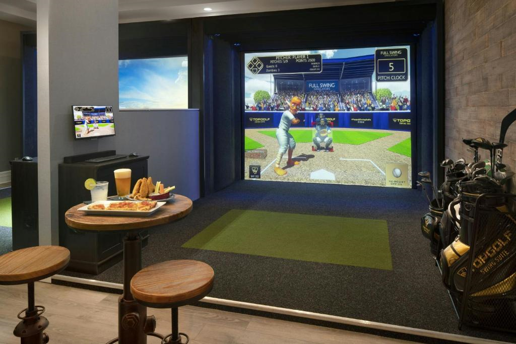 The popular Topgolf target game paired with comfortable lounge seating, HDTVs and food and beverage service.