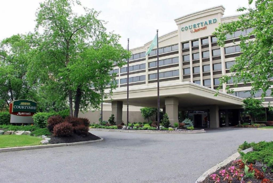 Exterior at Courtyard by Marriott Lyndhurst/Meadowlands, NJ.