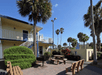 Days Inn by Wyndham Cocoa Beach Port Canaveral - Exterior.