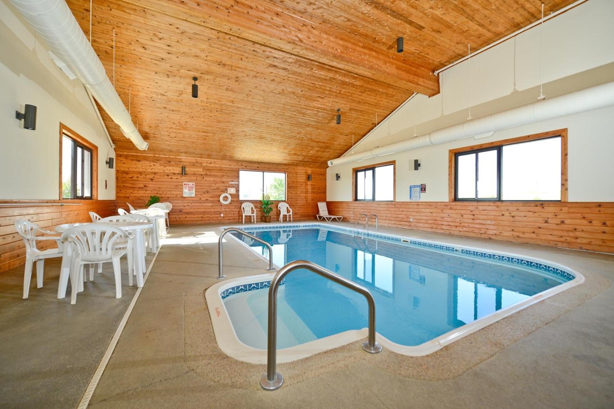 Days Inn by Wyndham Ozark Springfield
