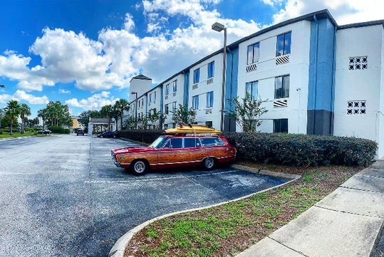 Exterior at Destiny Palms Hotel in Kissimmee, Florida.