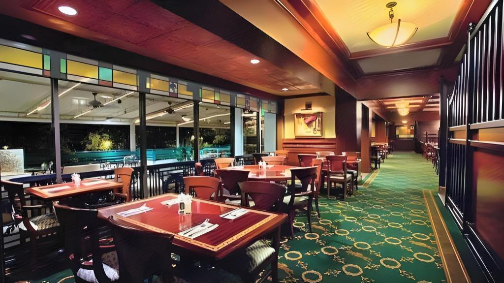 Resort dining area.