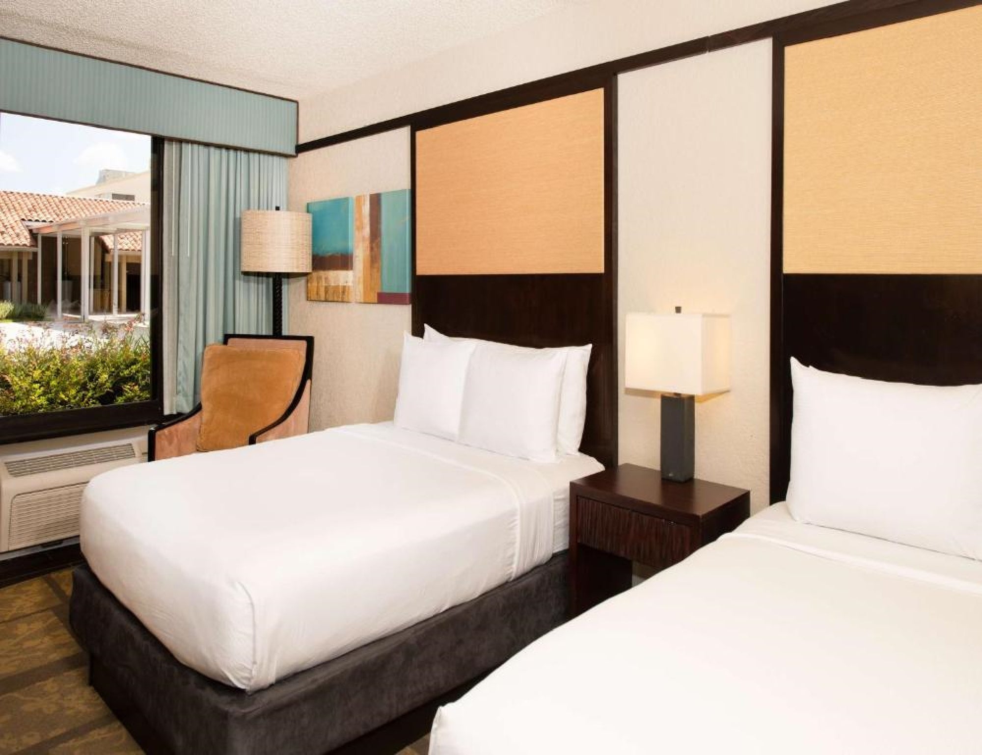 DoubleTree by Hilton Orlando - Near SeaWorld