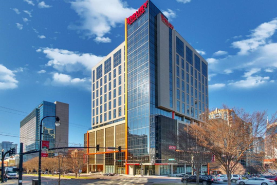 Drury Plaza Hotel Nashville Downtown at night