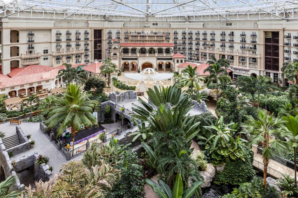 Relax and unwind in the serene atrium setting.
