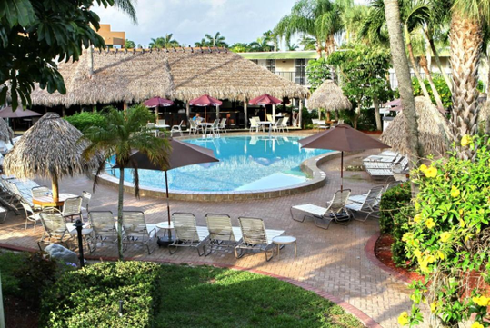 Outdoor pool at Gulfcoast Inn Naples, FL.