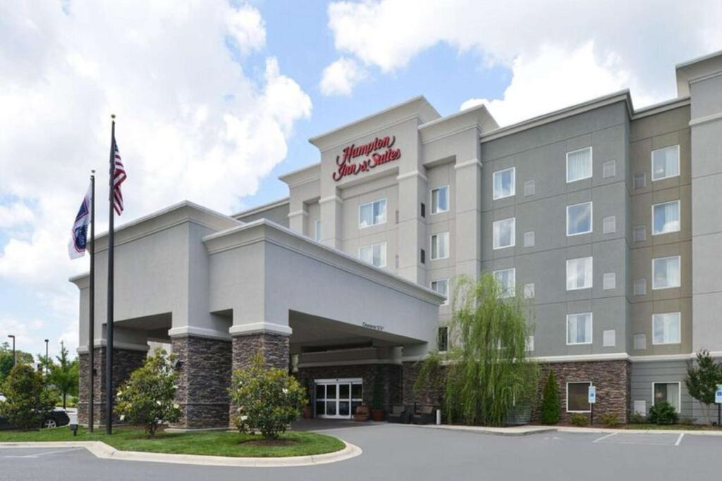 Hampton Inn By Hilton & Suites Greensboro/Coliseum Area, NC