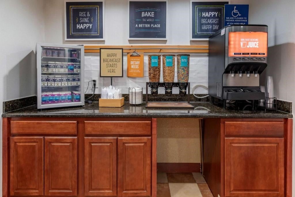 Hampton Inn Norco Corona Eastvale