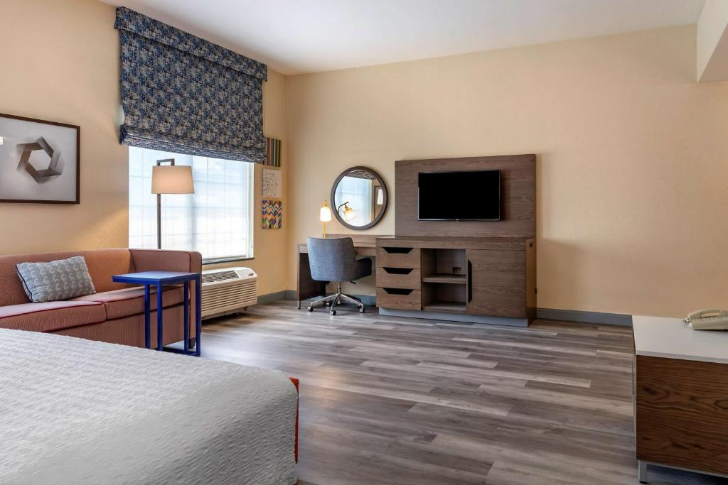 Hampton Inn Norco Corona Eastvale