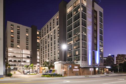 Hampton Inn Tampa Downtown Channel District - Night View