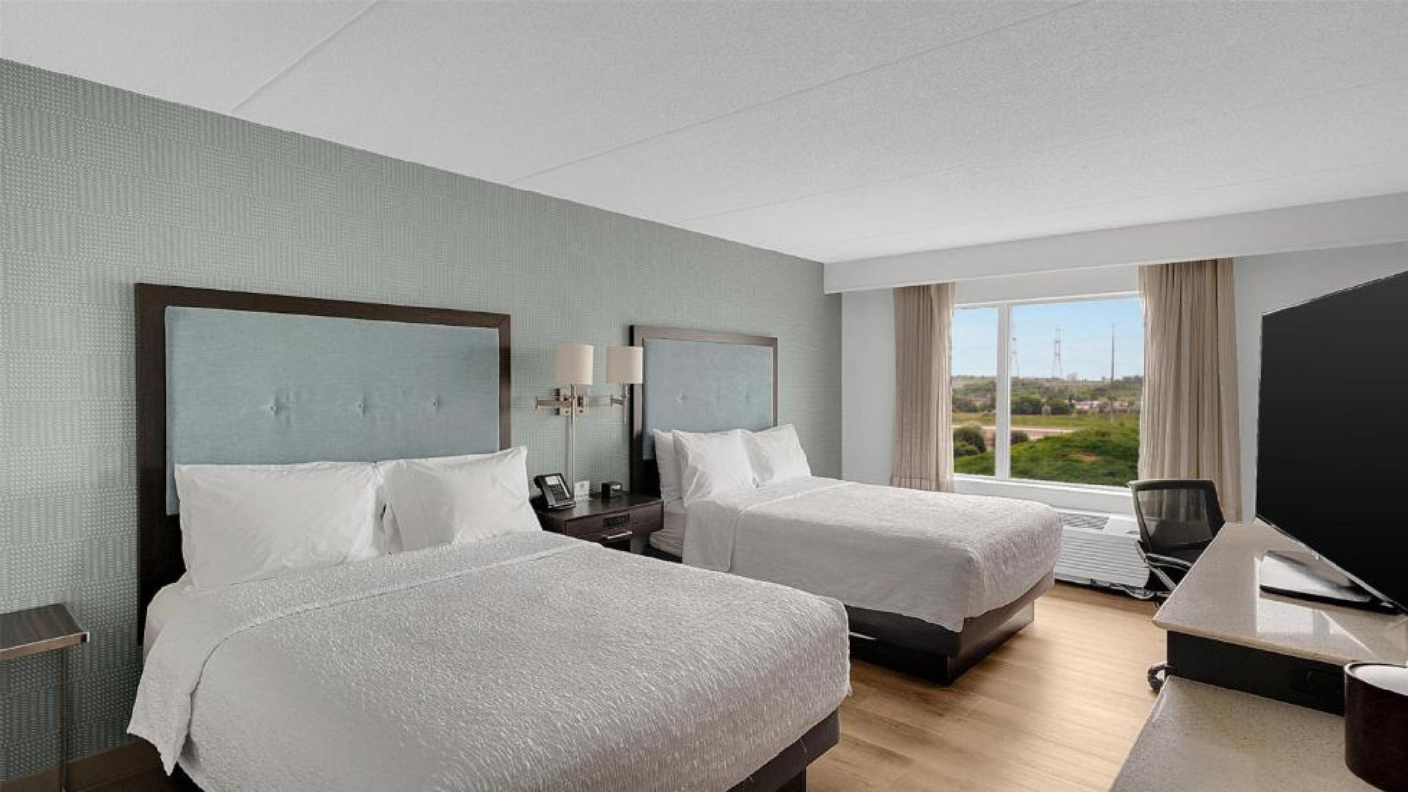 Hampton Inn and Suites Toronto Markham