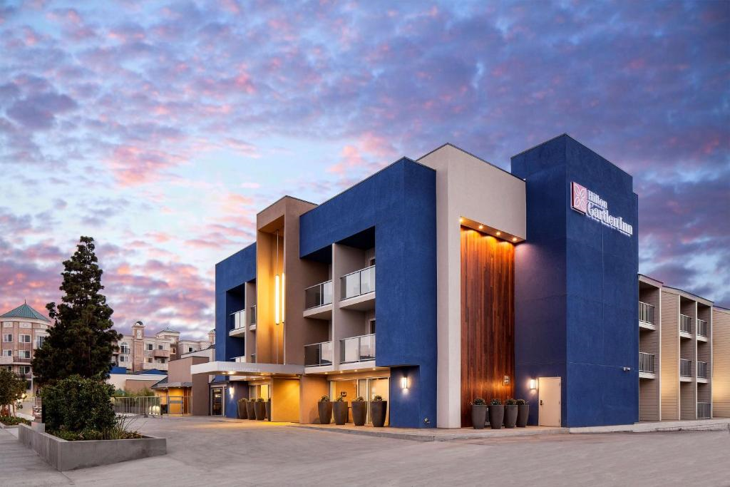 A welcoming exterior, ready for your next stay.
