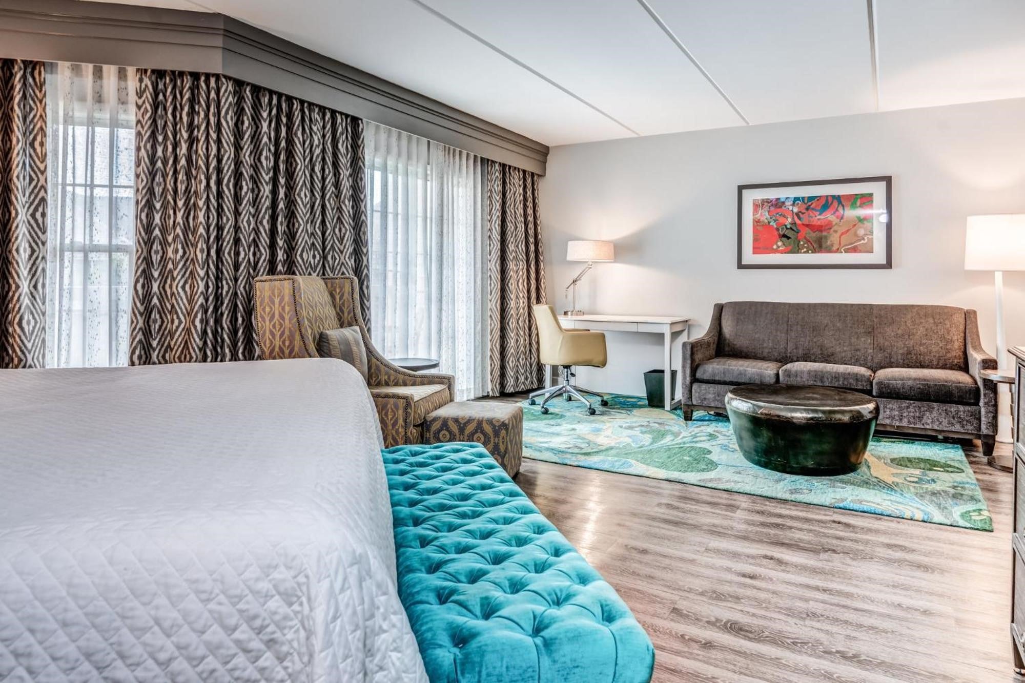 Hotel Indigo Atlanta Vinings Boutique Hotel Near Truist Park