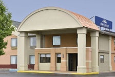 Howard Johnson by Wyndham Allentown/Dorney Hotel & Suites in Allentown, Pennsylvania
