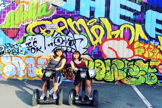 Kakaako Mural - Magic Island Beach Segway Tour in Oahu