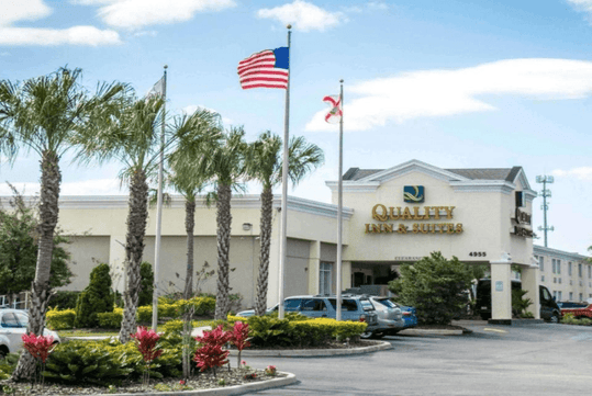 Quality Inn & Suites Near Fairgrounds & Ybor City - Exterior.