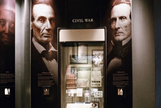 Smithsonian National Museum of American History Guided Tour in Washington, DC