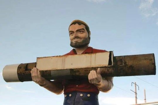 The famous Muffler Man from the show's intro.