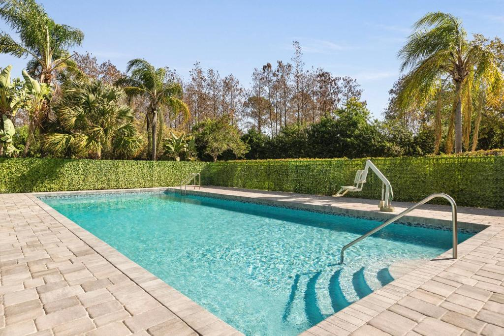 Outdoor swimming pool.